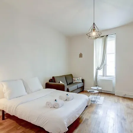 Le Lycee - Cosy & Clean 公寓